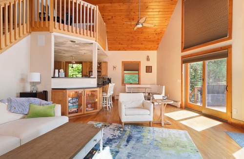 Burrillville House | Lakefront Getaway-Hot Tub + Kayaks + Paddleboards