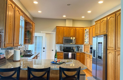 Moses Lake House | Lakefront Getaway with Game Room and Theater Seating