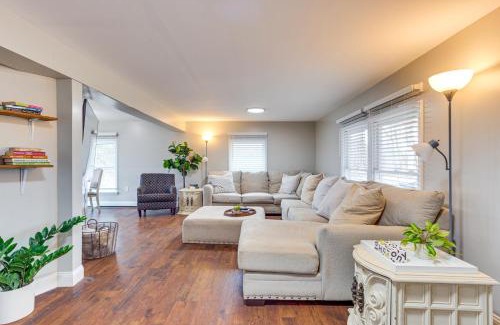 Bogart House | Lakefront Getaway with Porch in Athens Area!