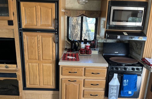 Lac La Hache House | Lakefront Glamping! Warm clean lake, lots of fish!