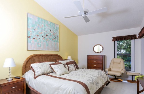 Myrtle Trace Villa | Lakefront, Golfing, Community Pool, Happy Trails
