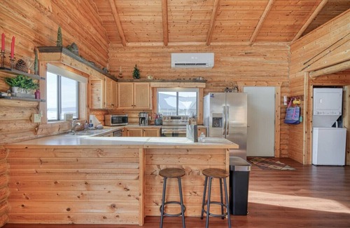 Island Park Cabin | Lakefront | Grill | Firepit