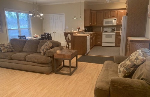 Ashville House | Lakefront guest house on Neely Henry Lake with swim/boat dock Canoe Creek area