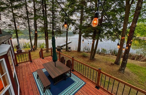 Chief Lake Cabin | "Lakefront Hideaway Cottage on Chief Lake - Your Own Private Island!"