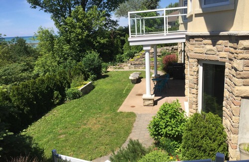 Kincardine Cottage | Lakefront High-End Suite in Kincardine