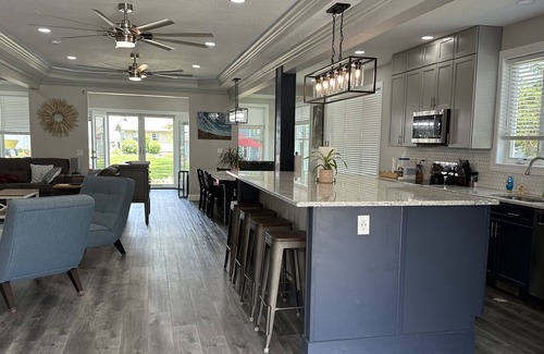 Huron House | Lakefront home. Beach & park access. 8 miles to Cedar Point. 4 bedrooms 3 baths.