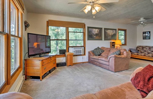 Brandon House | Lakefront home in Brandon w/fire pit, deck & dock!