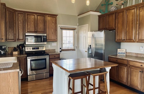 Mammoth Cave House | Lakefront home near Mammoth Cave