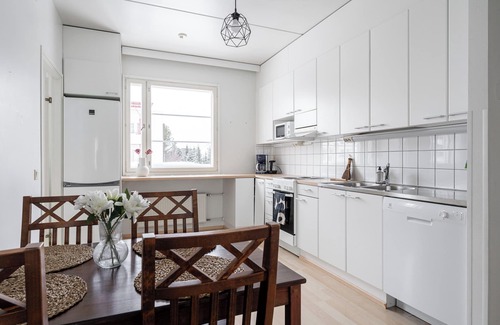 Jyvaskyla Apartment | Lakefront Home near Downtown