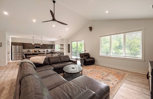 Ingles House | Lakefront home on Claytor Lake with private dock, scenic decks, stylish interiors, and cozy bedrooms