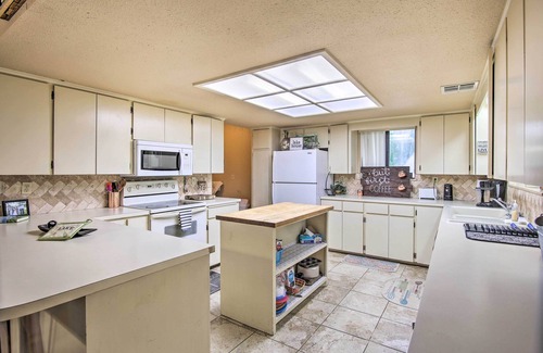 Eufaula Condo | Lakefront Home w/Private Beach Access!