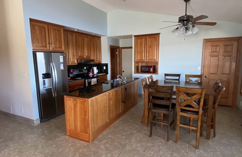 Cloverdale House | Lakefront Home with a spectacular view