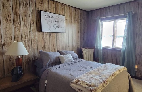 Plainwell House | Lakefront Home with Amazing Sunsets