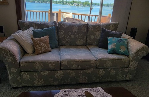 Plainwell House | Lakefront Home with Amazing Sunsets