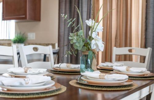 Quail Ridge House | Lakefront Home with Game Room and Views