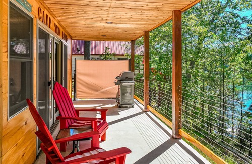 Oxford Cabin | Lakefront home with lovely lake views - one mile from the casino
