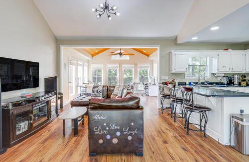 Murrayville House | Lakefront Home with Private Boat Dock on Lake Lanier