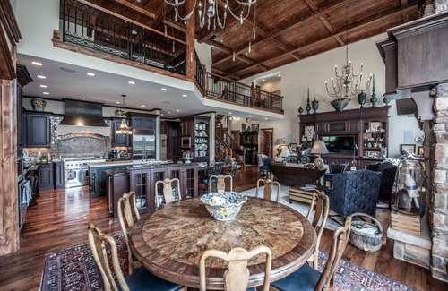Osceola Cabin | Lakefront Home with Pickleball, Volleyball, Swimming, and More!