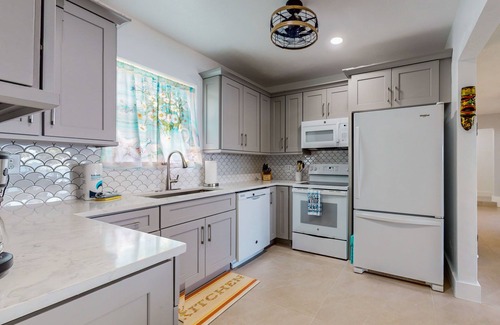 Sebring House | Lakefront Home With Private Hot Tub, Central AC and Beach Access