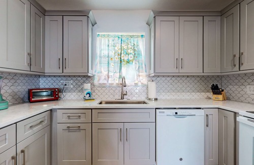 Sebring House | Lakefront Home With Private Hot Tub, Central AC and Beach Access