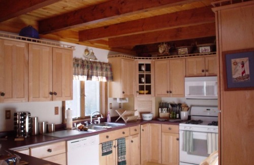 Lee Cabin | Lakefront home with something to enjoy for every season!