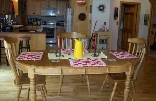 Lee Cabin | Lakefront home with something to enjoy for every season!