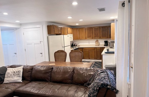 Brooklyn House | Lakefront house-6 acres of woods-Private Lake-4 miles from MIS