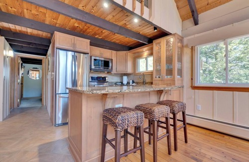Lake Arrowhead House | Lakefront | Indoor Pools | Kayaks