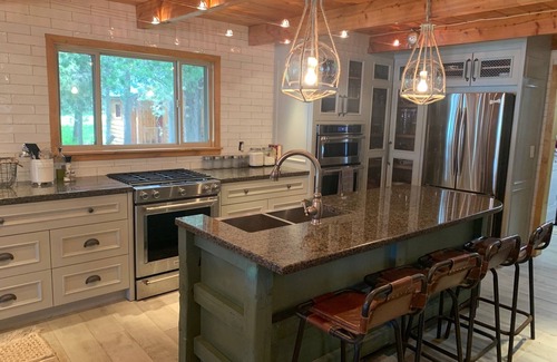Island Park Cabin | Lakefront Island Park Cabin