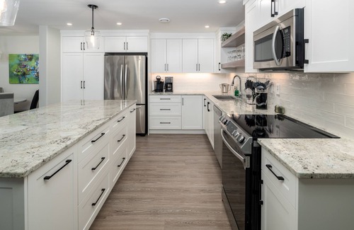 Halifax County Apartment | Lakefront King bed w/lux hot tub.
