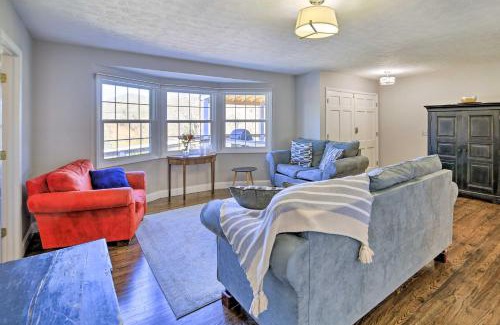 Tri-Cities House | Lakefront Kingsport Home with Private Hot Tub!