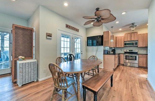 Southmont House | Lakefront Lexington House with Spacious Deck!