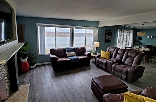 Moses Lake House | Lakefront Living at Archie's Place