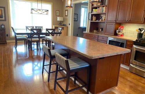 Town of Clifton House | Lakefront living with incredible lake and mountain views