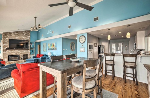 West Livingston House | Lakefront Livingston Home w/Grill & Views!