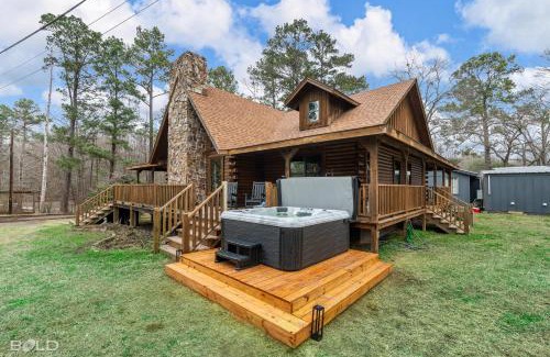 Shreveport House | Lakefront Lodge On Emerald Isle With Hot Tub