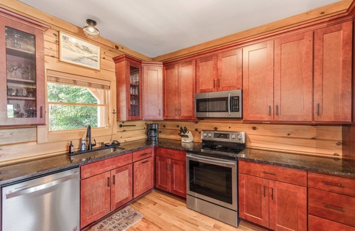 Dixie - Berryhill Cabin | Lakefront Log Cabin - Hot Tub, Pickleball Ct, Fire Pits, 2-Story Dock, Game Room