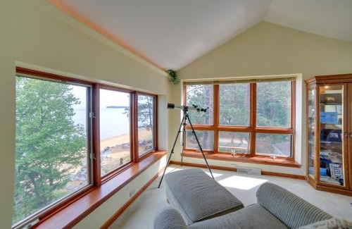 Big Bay House | Lakefront Lookout! Private Sand Beach on Superior