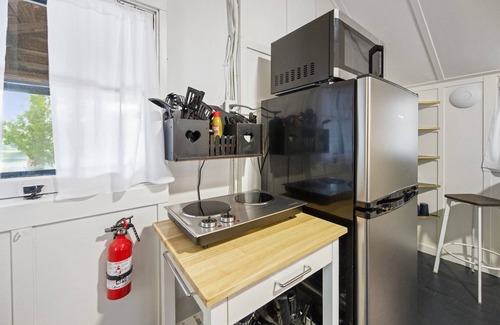 Orland Cabin | Lakefront Loon Tiny Cabin @ Getogether Stays