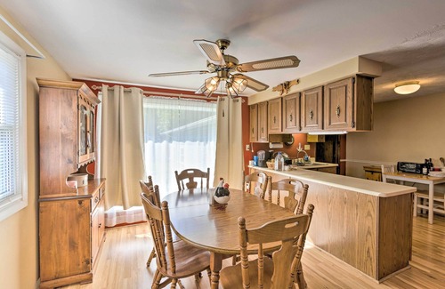Ludington House | Lakefront Ludington Retreat w/Kayaks & Fire Pit!