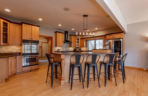 Waterfront Greens House | Lakefront Luxury w/Views, Fireplaces & Fun