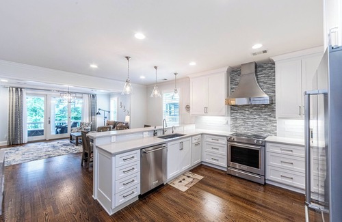 Lake Oconee House | Lakefront | Marina Access | Near Golf & Dining