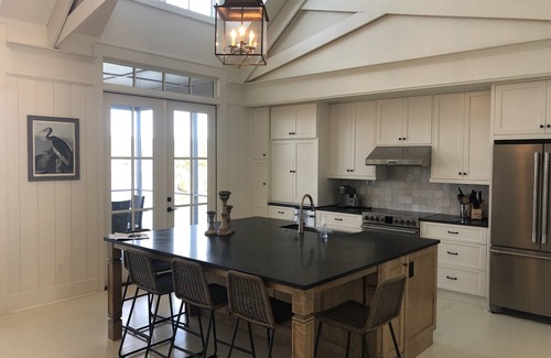Modoc Shores House | Lakefront Masters Retreat!