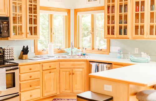 Bumpass House | Lakefront memories waterfront with all the amenities including private beach