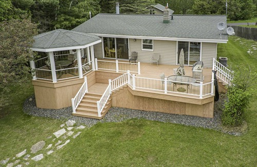 Stambaugh House | Lakefront Northwoods Winter/Summer Wonderland Updated 3 Bedroom House Sleeps 8