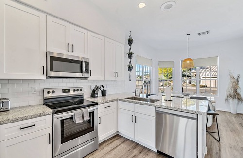 Arrowhead Lakes House | Lakefront Oasis