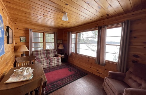Lac du Flambeau Cabin | Lakefront one bedroom cabin with private dock