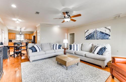 Oscar House | Lakefront Oscar Home with Game Room and Boat Dock!