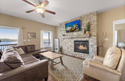 Lake of the Ozarks House | Lakefront Ozarks Home Tiki Bar, Pool, Deck, Views