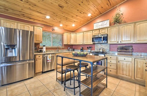 Pagosa Springs House | Lakefront Pagosa Springs Home, 7 Mi to Hot Springs